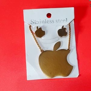 Apple necklace